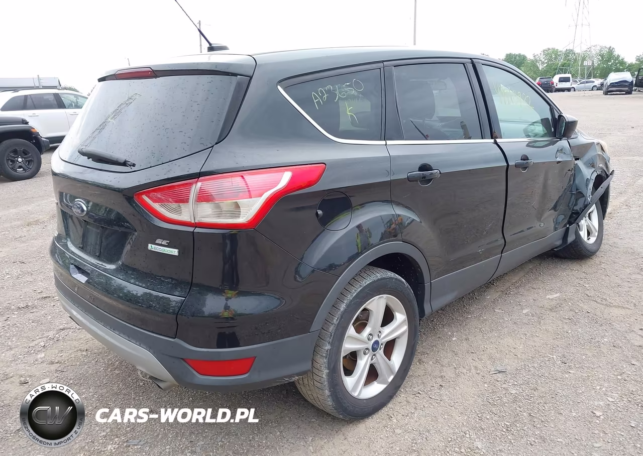 2015 Ford Escape Se VIN:1FMCU0GX7FUA23650 - 4