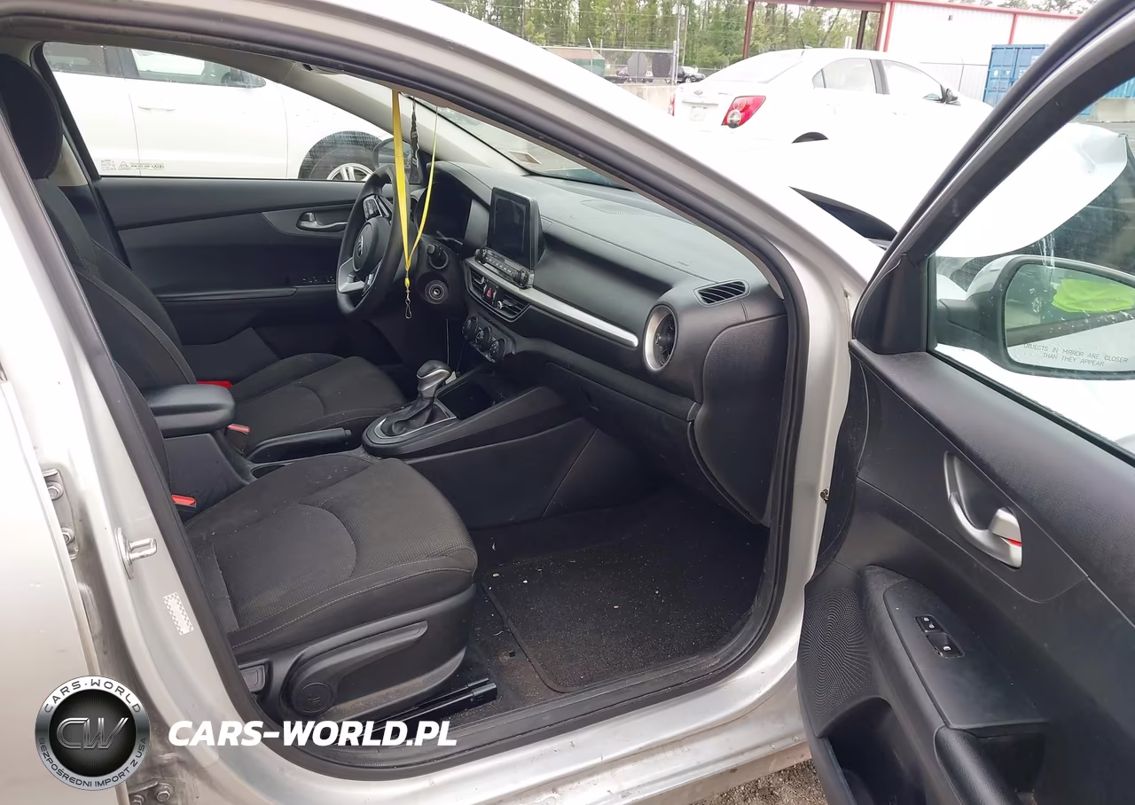 2021 Kia Forte Lxs VIN:3KPF24AD4ME272447 - 5