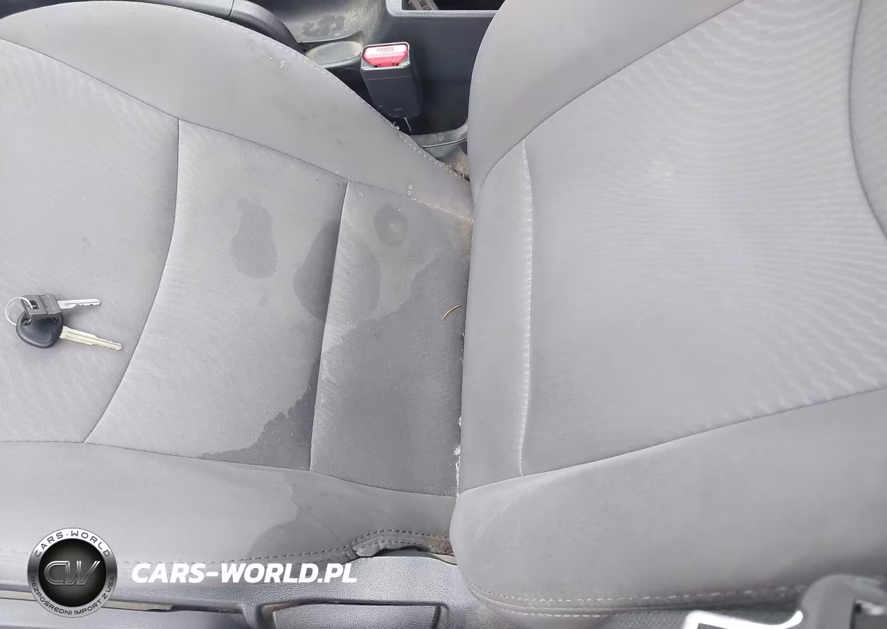 2016 Hyundai Elantra Se VIN:5NPDH4AE7GH716631 - 13
