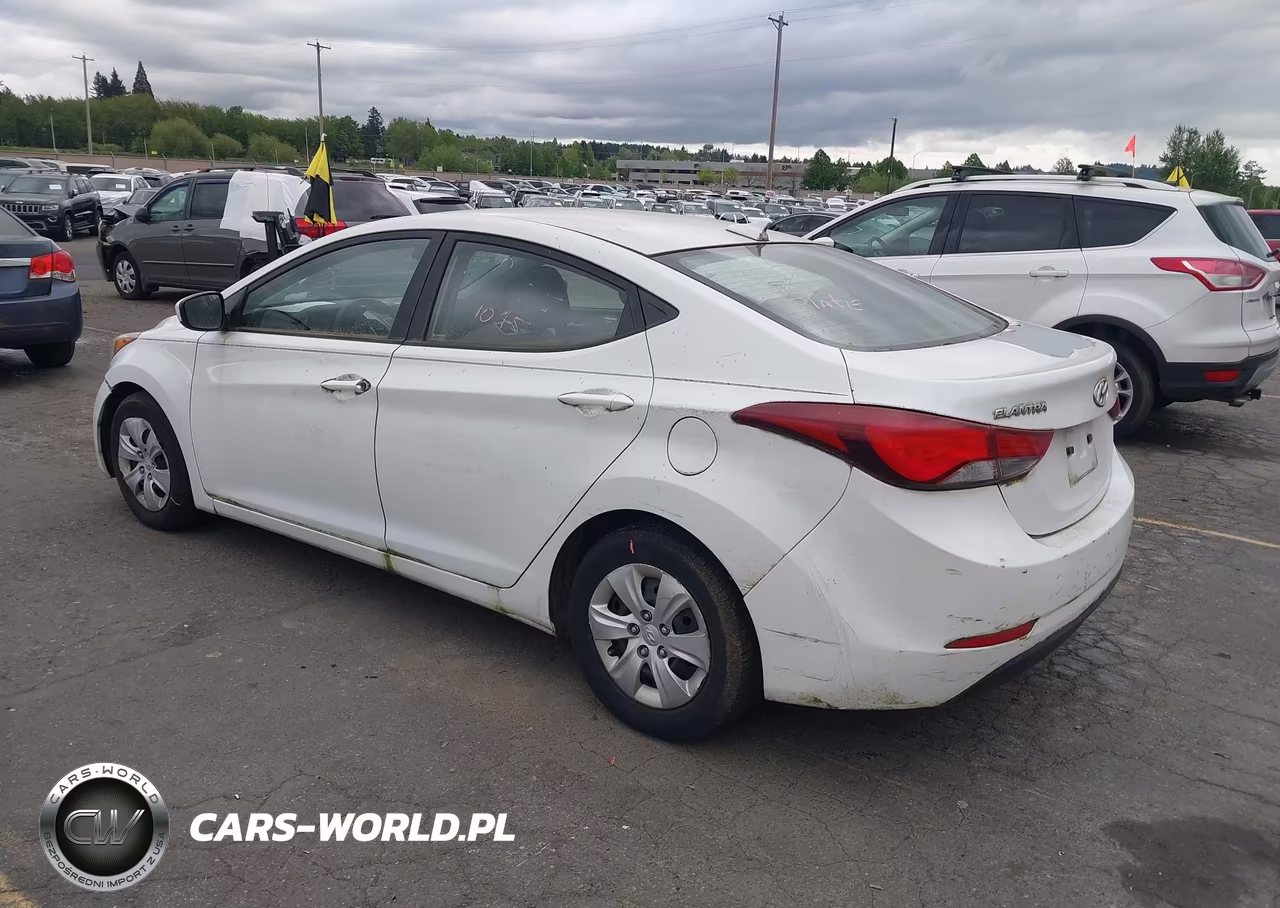 2016 Hyundai Elantra Se VIN:5NPDH4AE7GH716631 - 3