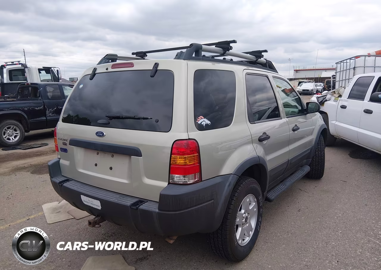2004 Ford Escape Xlt VIN:1FMYU931X4KA50149 - 4