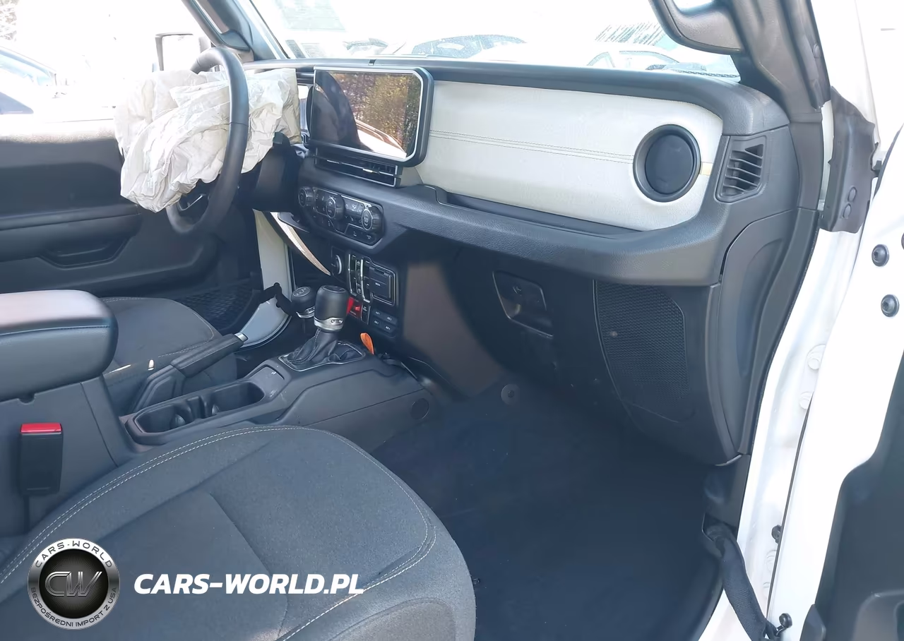2024 Jeep Wrangler 4-Door Willys 4X4 VIN:1C4PJXDN6RW102455 - 5