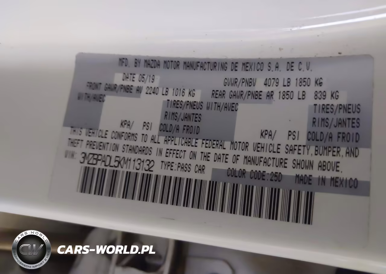 2019 Mazda Mazda3 Preferred Package VIN:3MZBPADL5KM113132 - 9