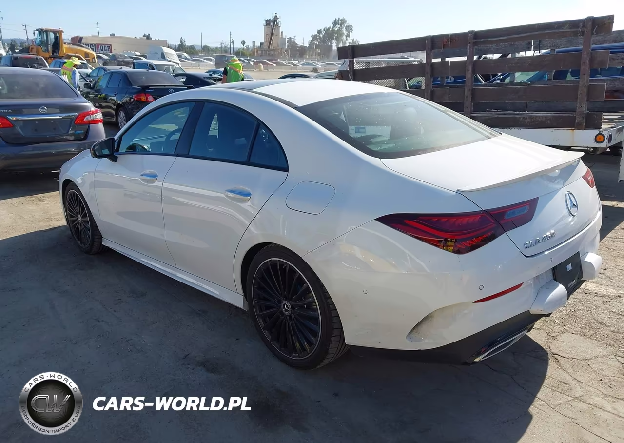 2025 Mercedes-Benz Cla 250 Coupe VIN:W1K5J4GB9SN550973 - 3