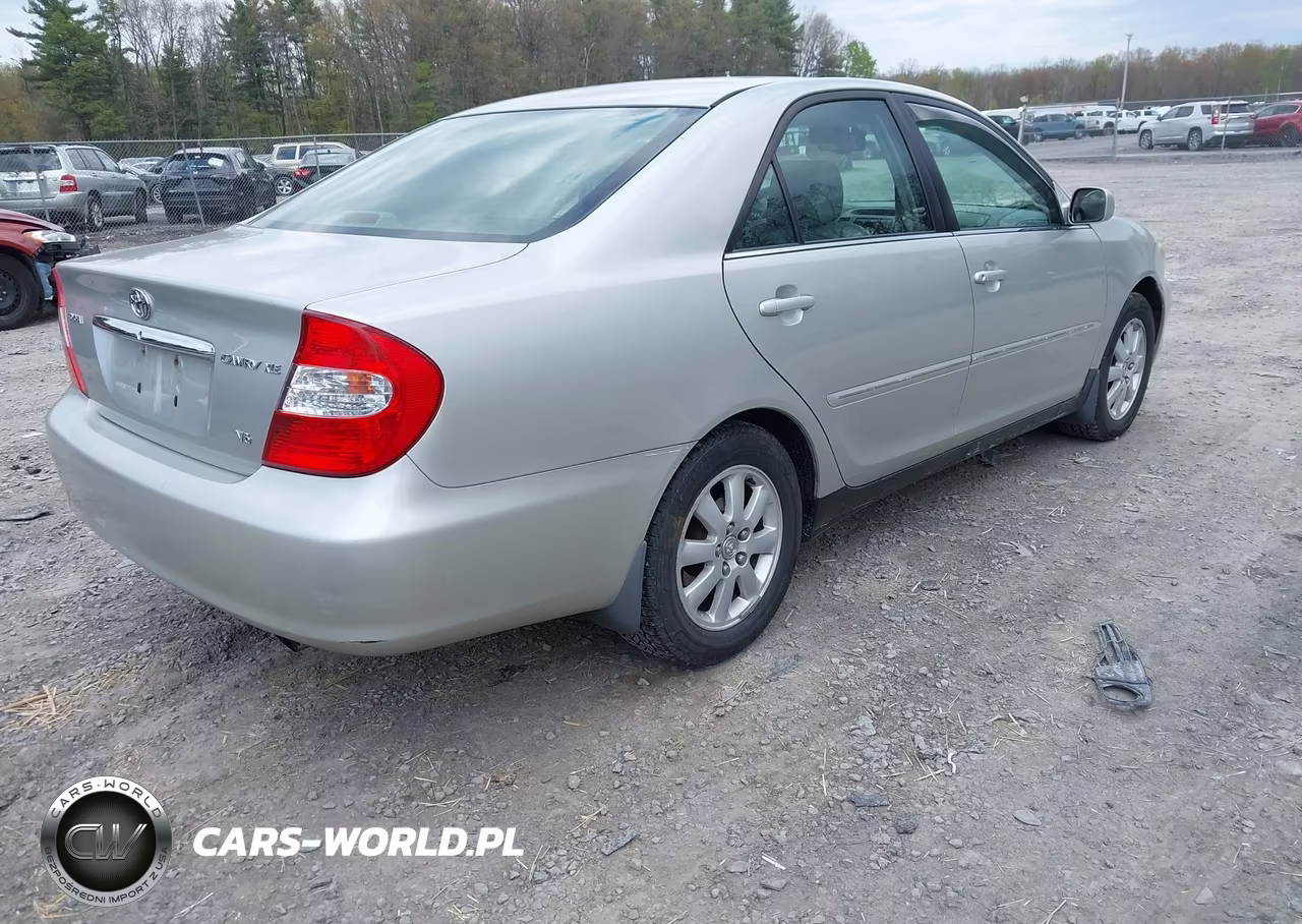2004 Toyota Camry Xle V6 VIN:4T1BF30K04U068836 - 4
