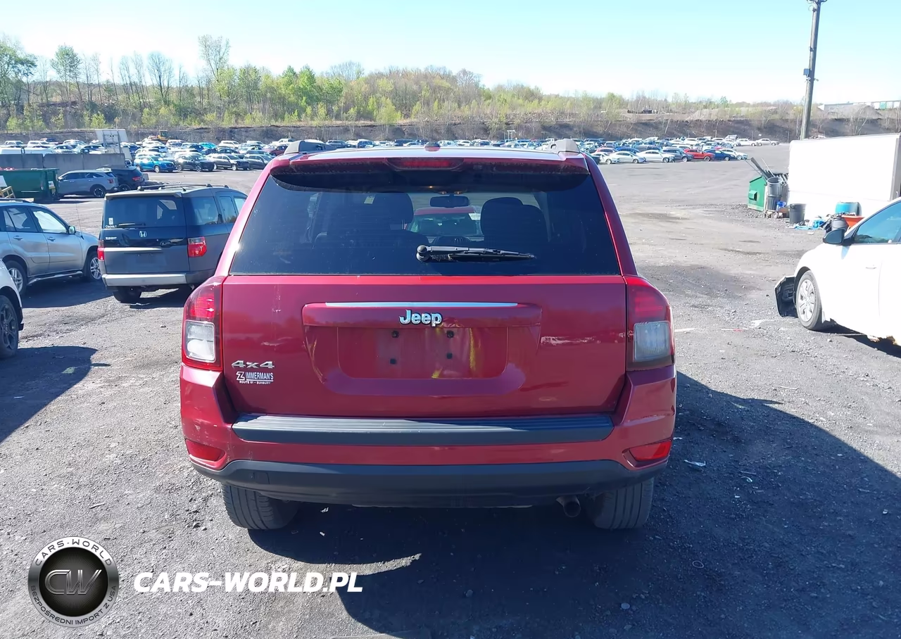 2017 Jeep Compass Sport 4X4 VIN:1C4NJDBB5HD105940 - 16