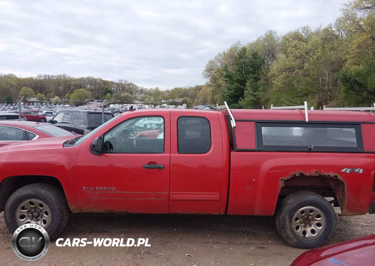 2011 Chevrolet Silverado 1500 Ls VIN:1GCRKREA1BZ451749 - 14
