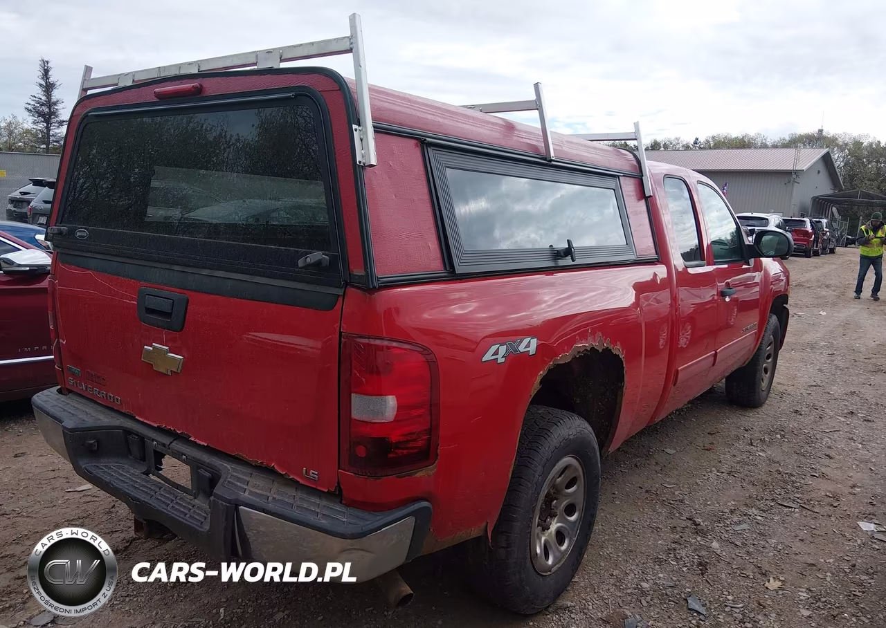 2011 Chevrolet Silverado 1500 Ls VIN:1GCRKREA1BZ451749 - 4