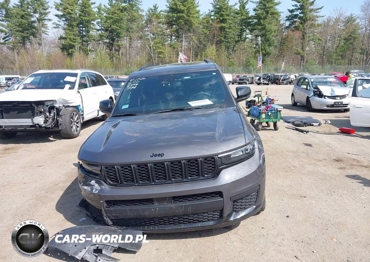 2024 Jeep Grand Cherokee L Altitude 4X4 VIN:1C4RJKAG2R8548446 - 13