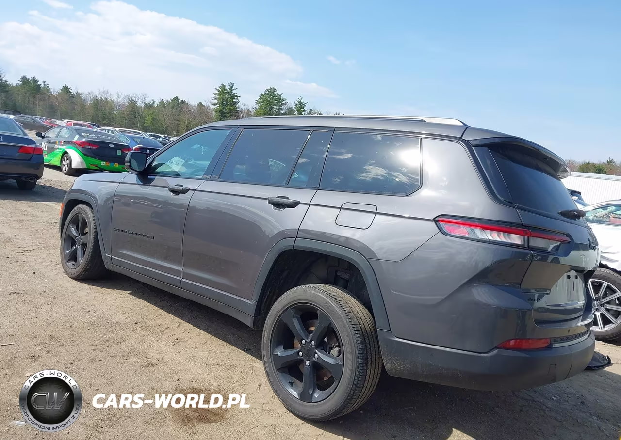 2024 Jeep Grand Cherokee L Altitude 4X4 VIN:1C4RJKAG2R8548446 - 3