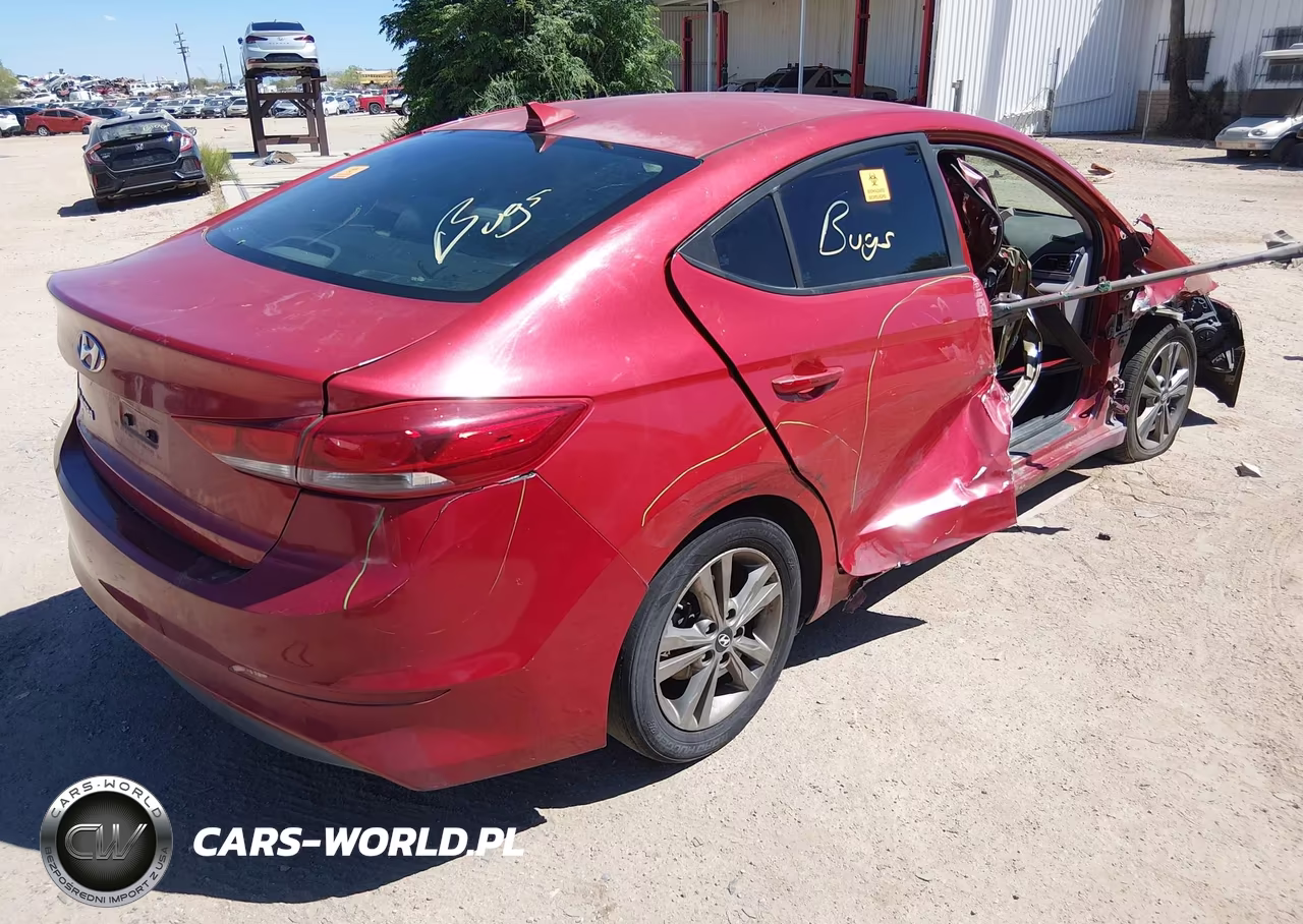 2018 Hyundai Elantra Sel VIN:5NPD84LF3JH295231 - 4