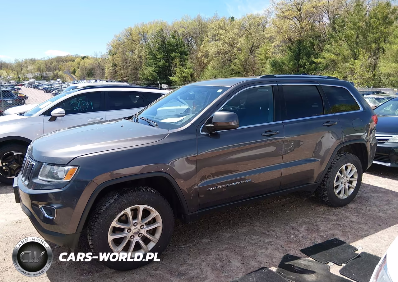 2015 Jeep Grand Cherokee Laredo VIN:1C4RJFAG1FC168370 - 14