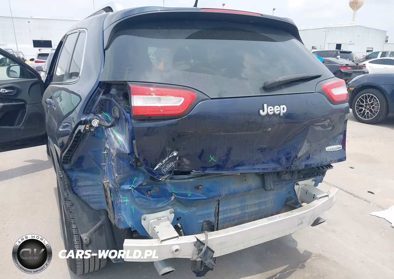 2014 Jeep Cherokee Latitude VIN:1C4PJMCS2EW176164 - 6