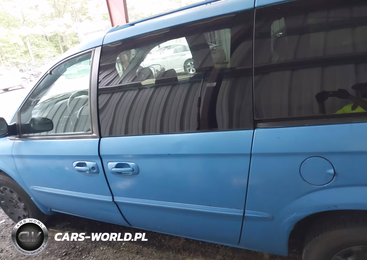 2002 Chrysler Town & Country Lx VIN:2C4GP44382R553851 - 14