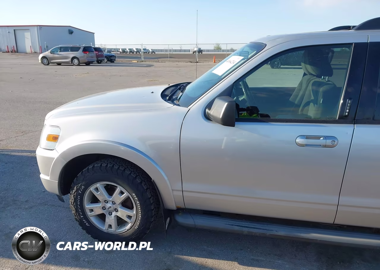 2010 Ford Explorer Xlt VIN:1FMEU7DE0AUA60956 - 12