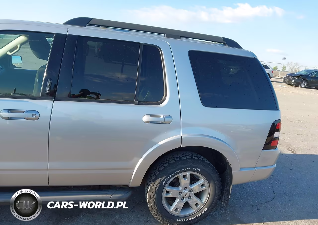 2010 Ford Explorer Xlt VIN:1FMEU7DE0AUA60956 - 13