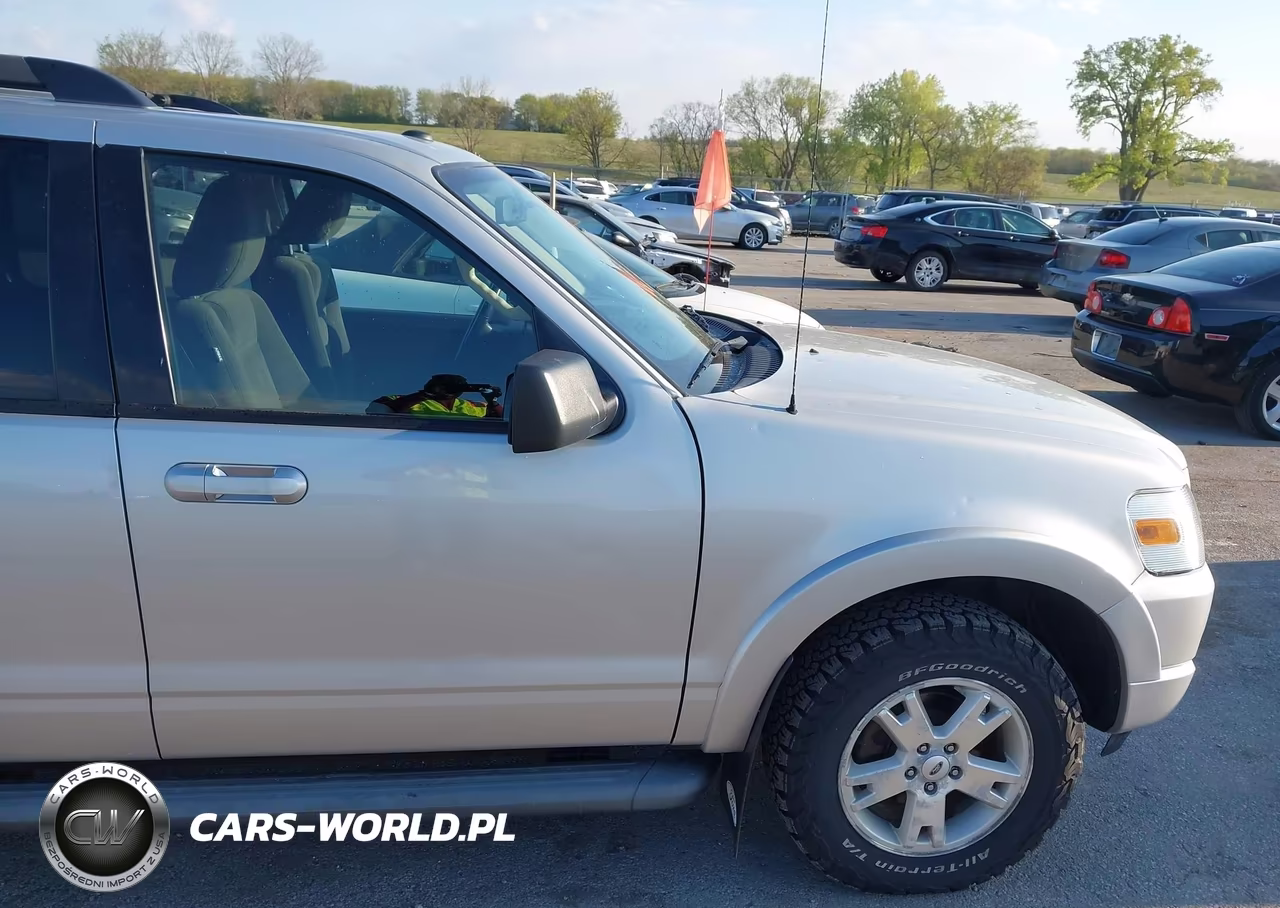 2010 Ford Explorer Xlt VIN:1FMEU7DE0AUA60956 - 14