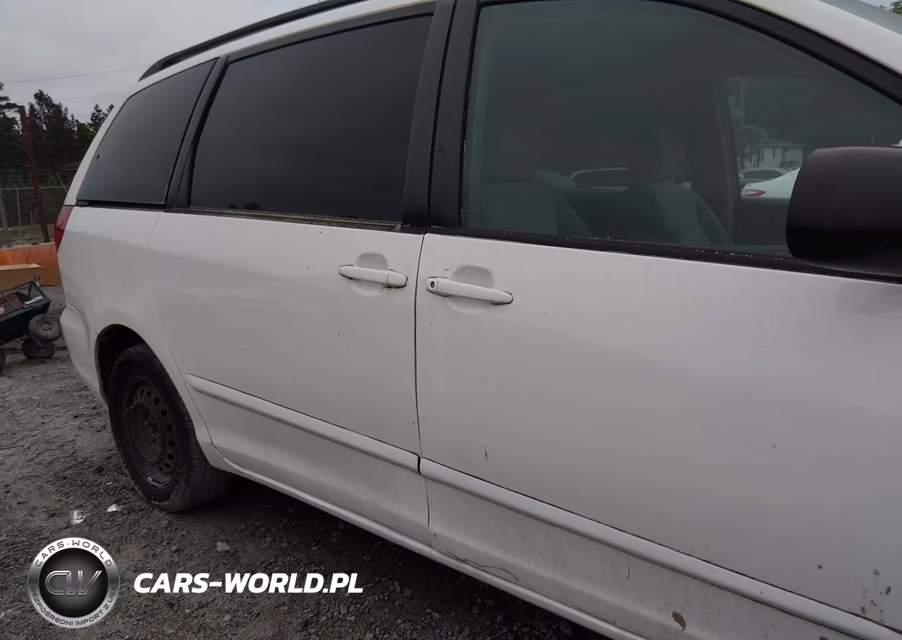 2007 Toyota Sienna Le VIN:5TDZK23C87S093490 - 13