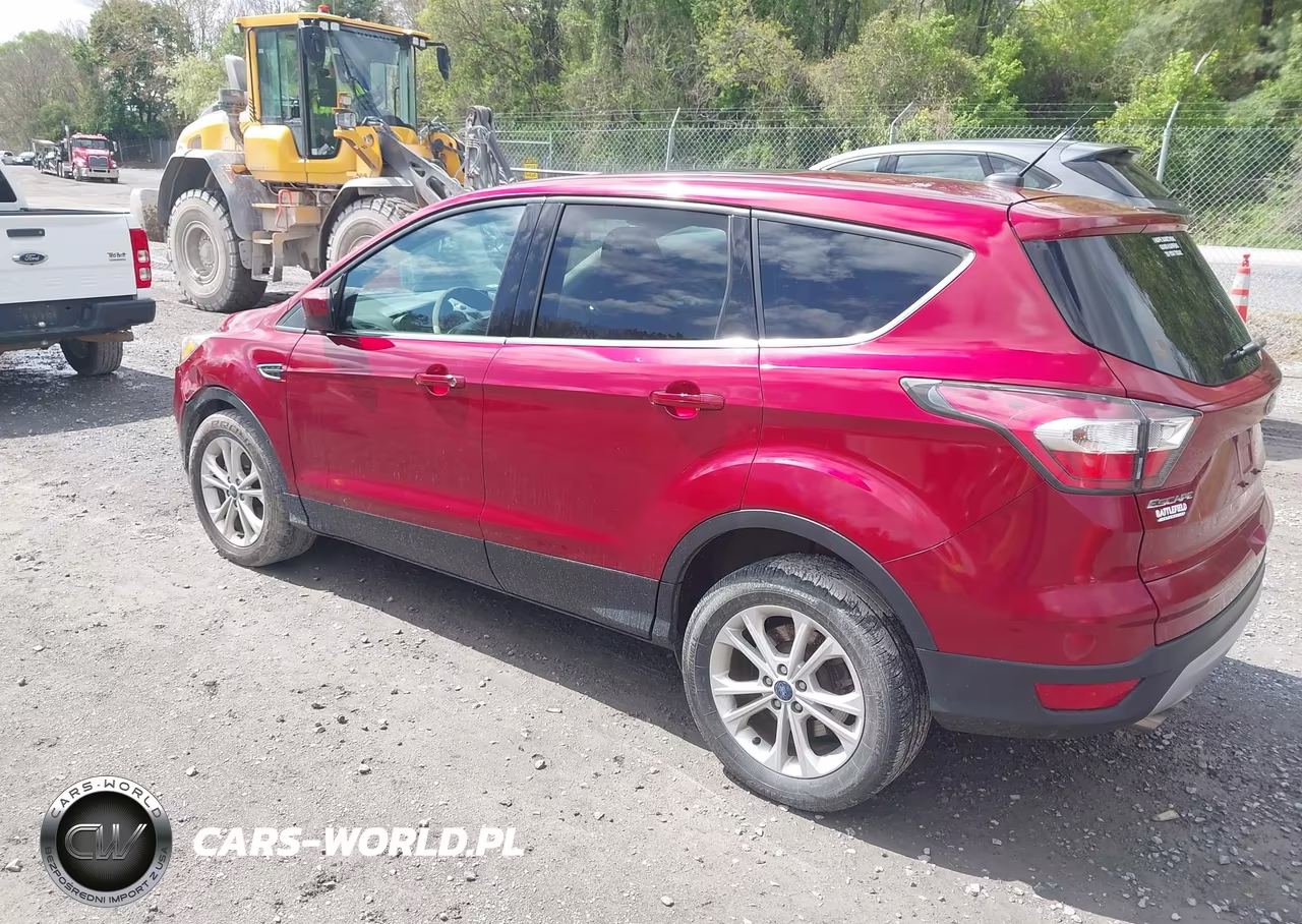 2017 Ford Escape Se VIN:1FMCU0GD9HUA89299 - 3