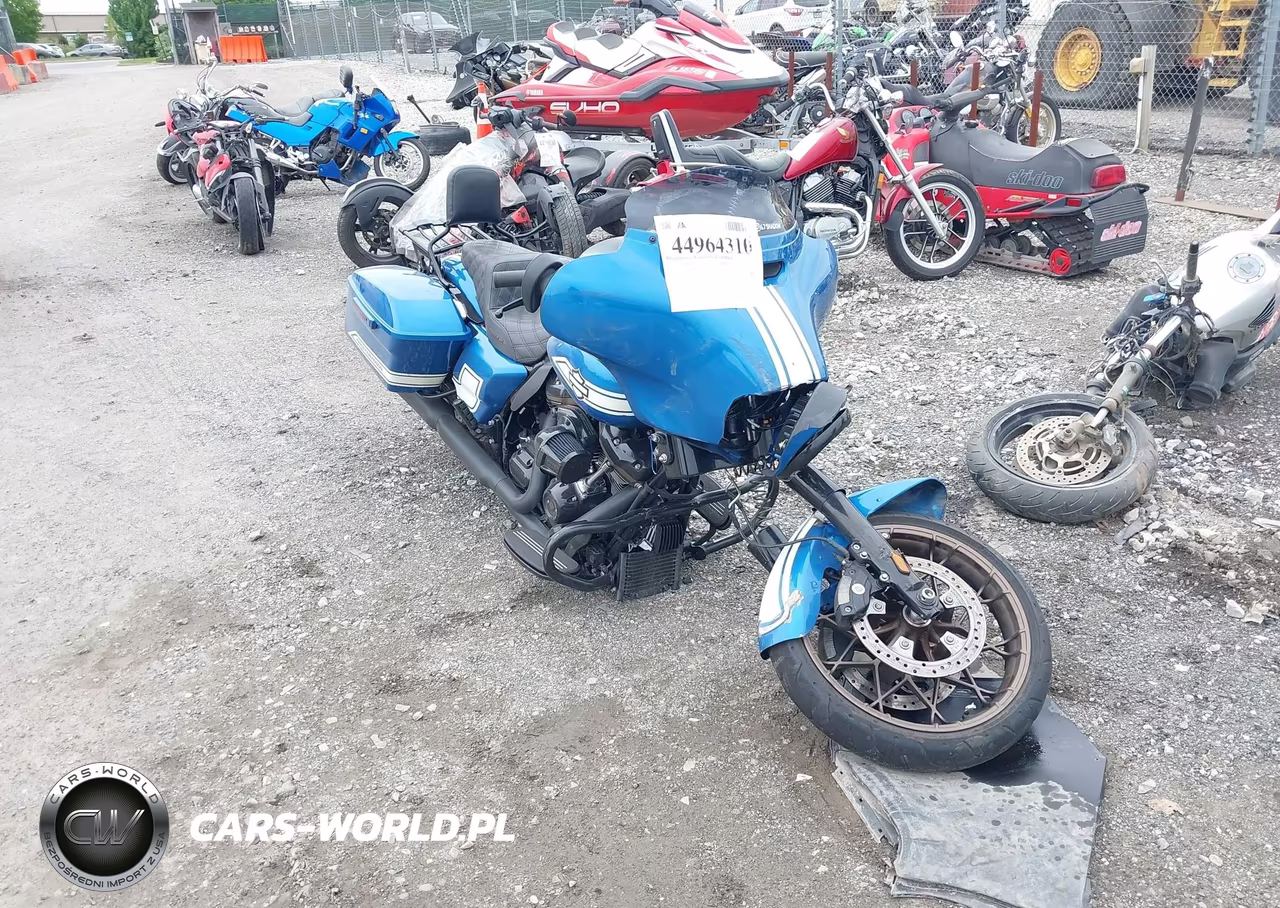 2023 Harley-Davidson Flhxst