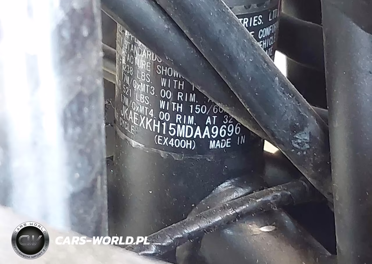 2021 Kawasaki Ex400 VIN:JKAEXKH15MDAA9696 - 10