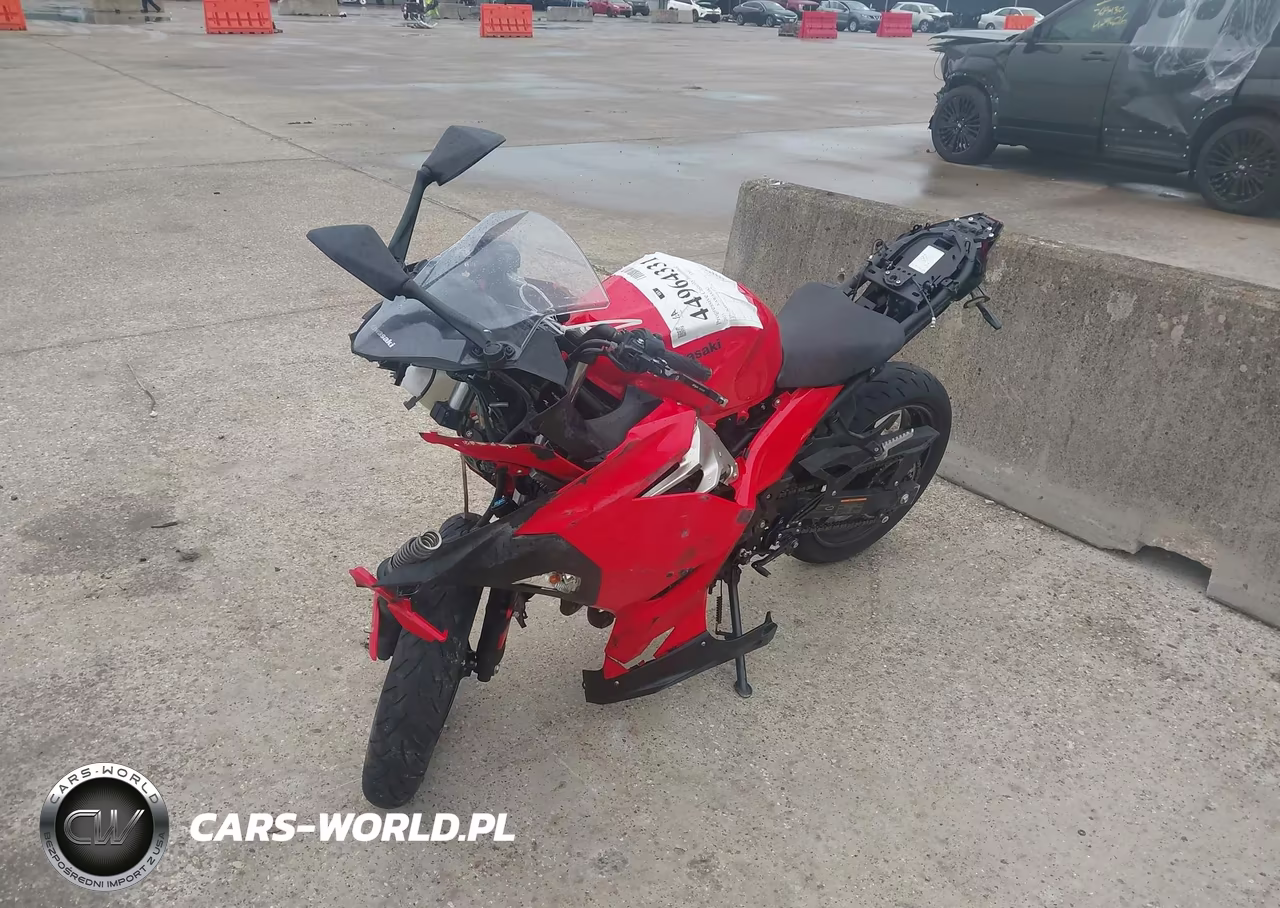 2021 Kawasaki Ex400 VIN:JKAEXKH15MDAA9696 - 2