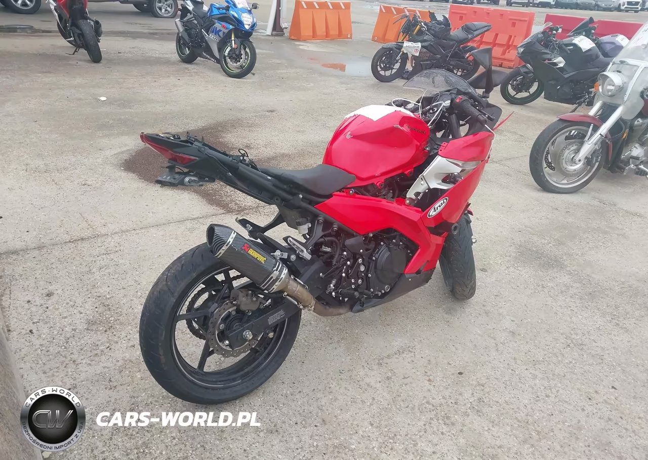 2021 Kawasaki Ex400 VIN:JKAEXKH15MDAA9696 - 4