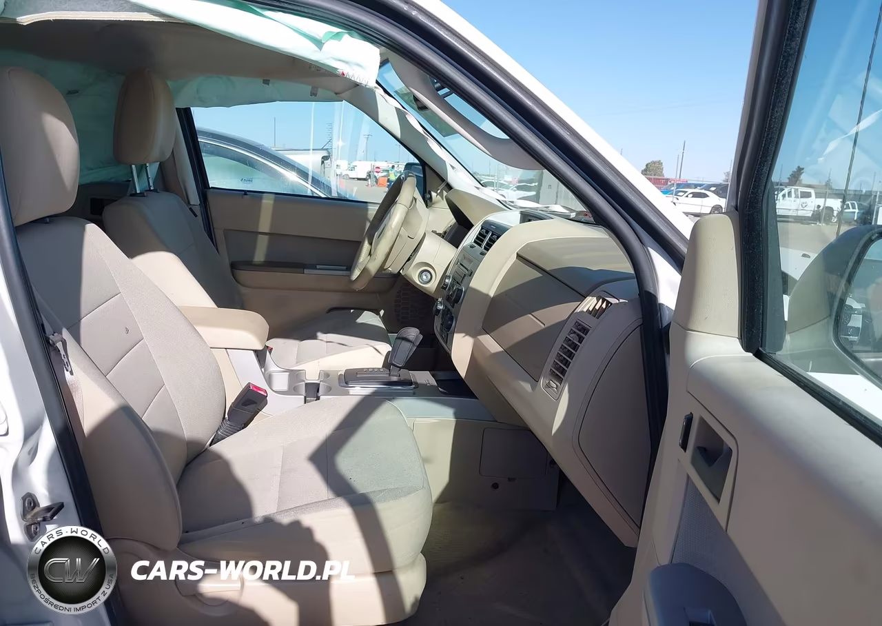 2011 Ford Escape Xlt VIN:1FMCU0DG8BKC02838 - 5
