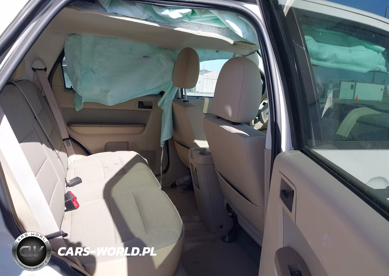 2011 Ford Escape Xlt VIN:1FMCU0DG8BKC02838 - 8