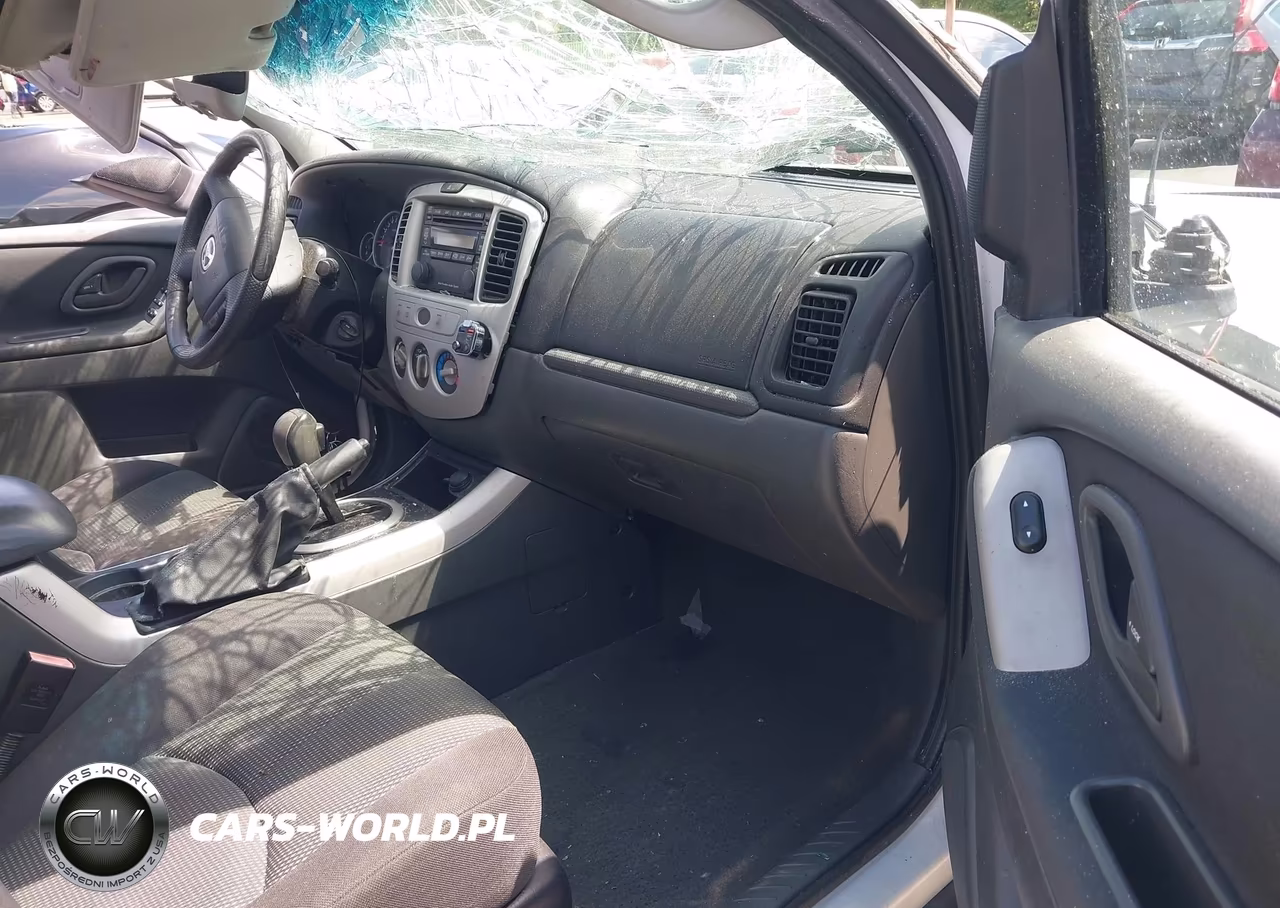 2005 Mazda Tribute S VIN:4F2YZ04185KM60353 - 5