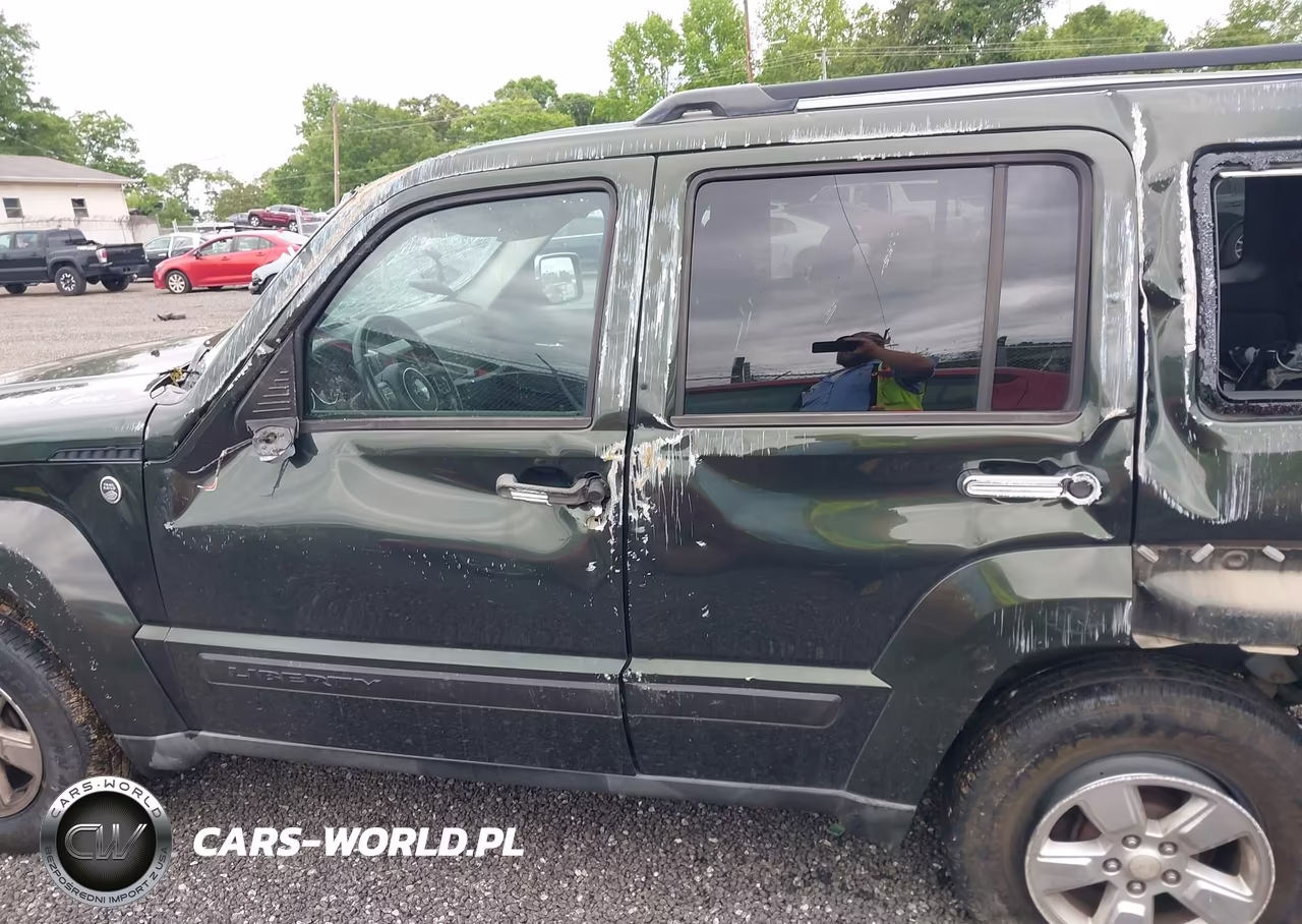 2011 Jeep Liberty Sport VIN:1J4PN2GK8BW577081 - 14