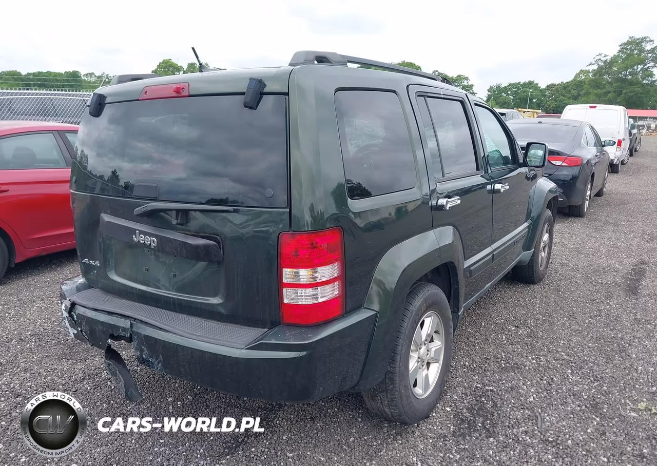 2011 Jeep Liberty Sport VIN:1J4PN2GK8BW577081 - 4