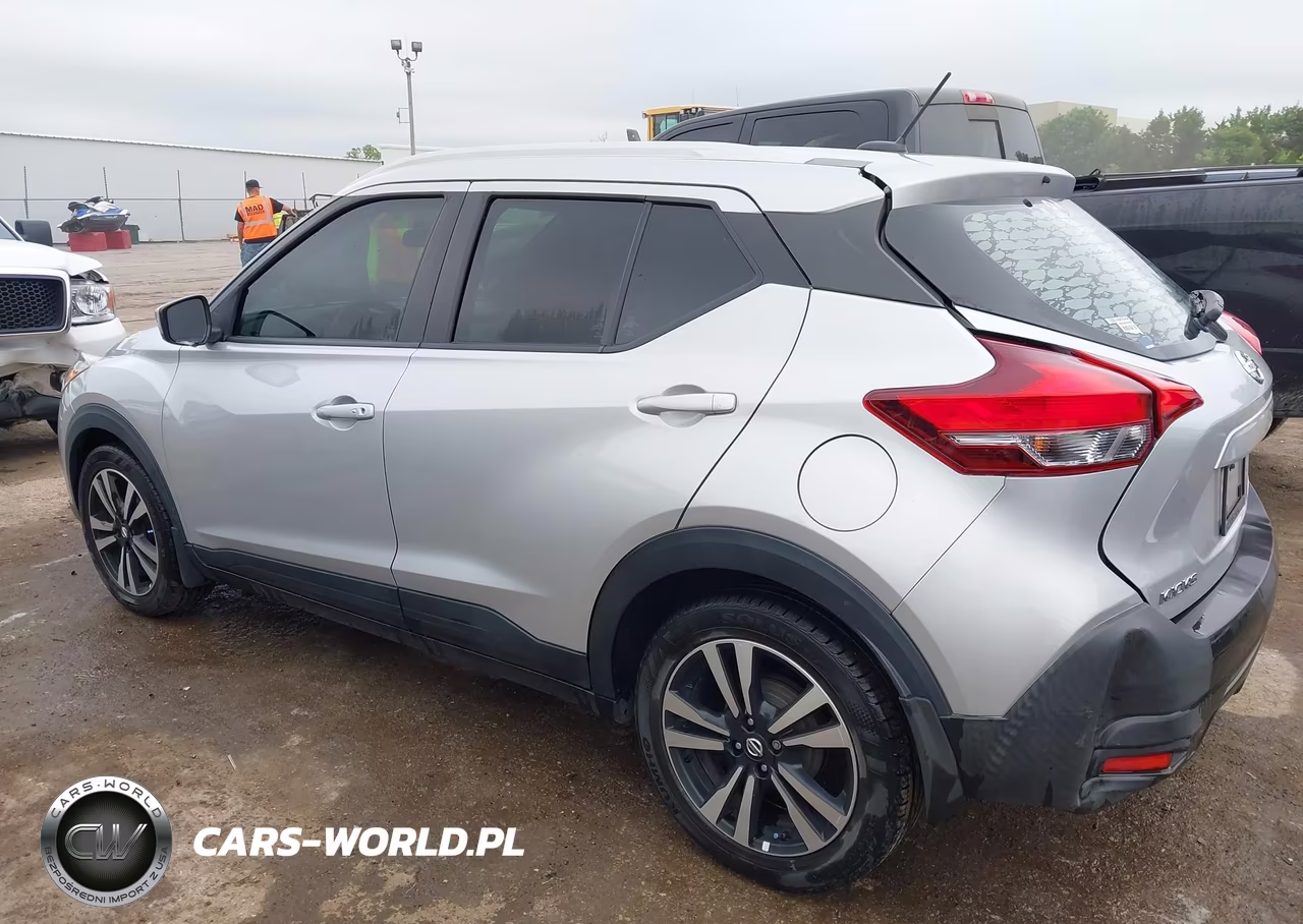 2019 Nissan Kicks Sv VIN:3N1CP5CU5KL556026 - 14