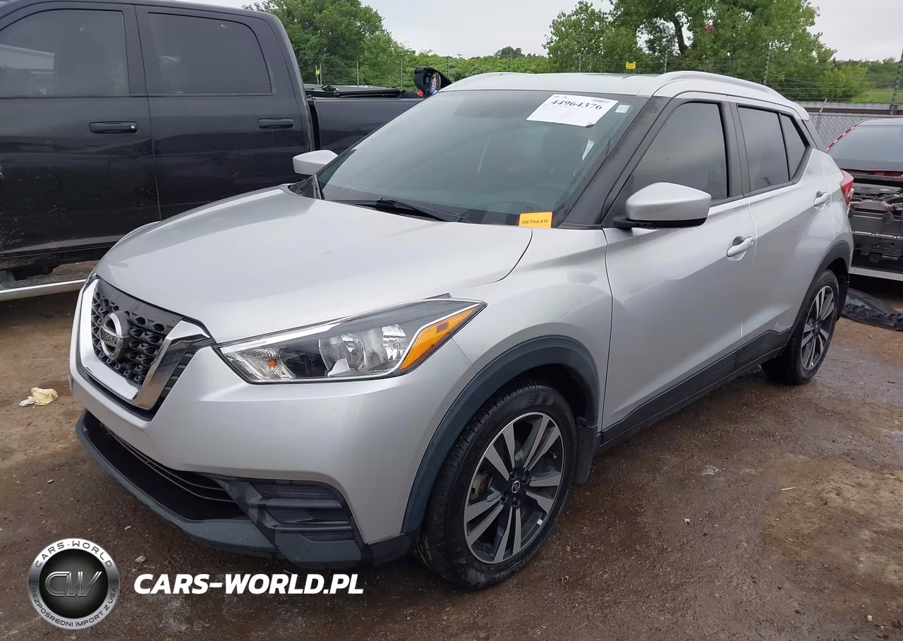2019 Nissan Kicks Sv VIN:3N1CP5CU5KL556026 - 2