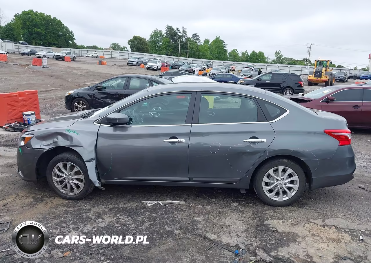 2018 Nissan Sentra Sv VIN:3N1AB7APXJL636984 - 14