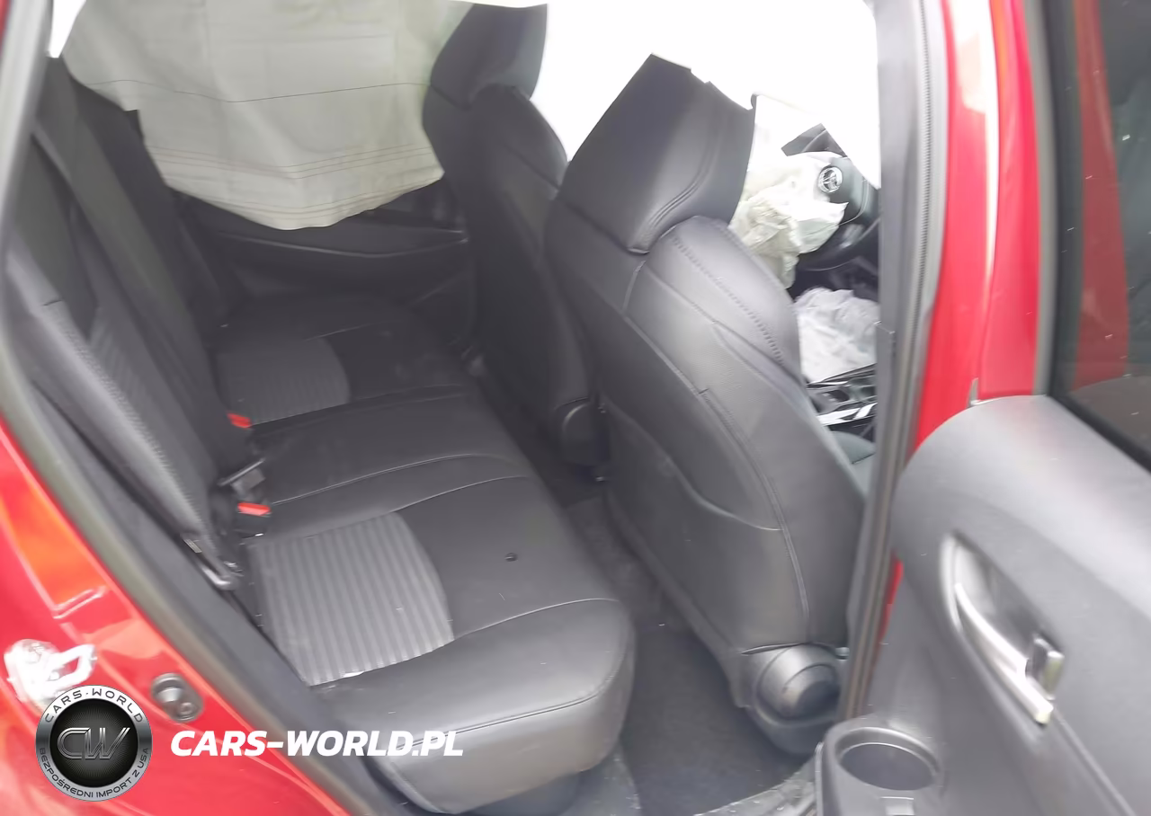 2025 Toyota Corolla Cross Hybrid Xse VIN:7MUFBABG6SV088465 - 8