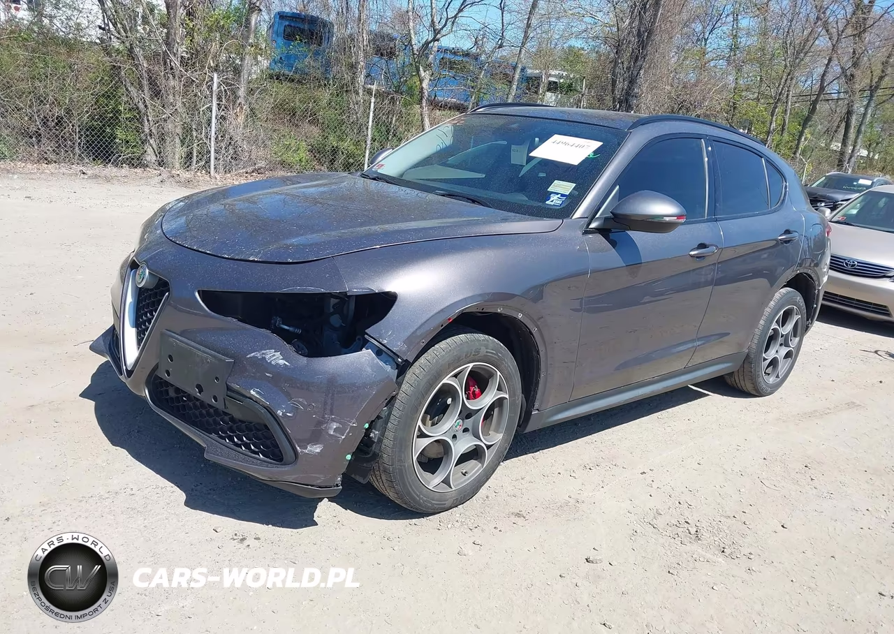 2018 Alfa Romeo Stelvio Sport Awd VIN:ZASFAKPN8J7B80784 - 2