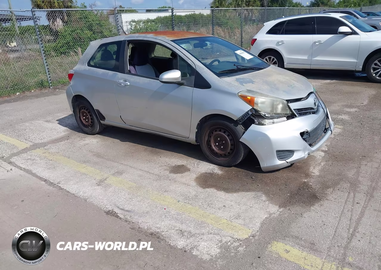 2012 Toyota Yaris L