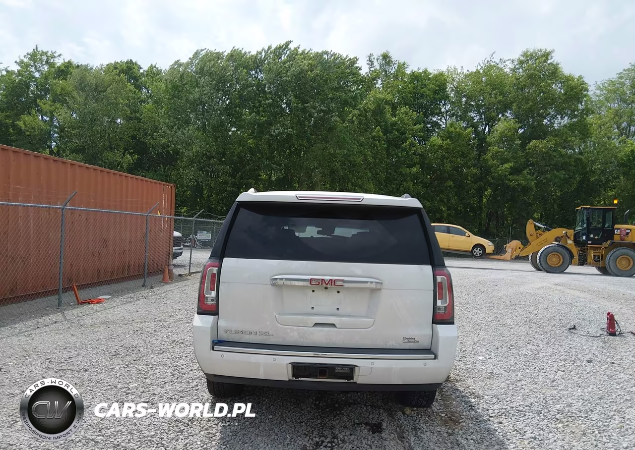 2017 GMC Yukon Xl Denali VIN:1GKS1HKJ8HR344911 - 17