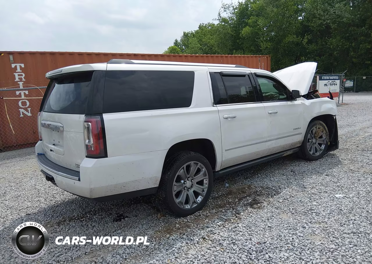 2017 GMC Yukon Xl Denali VIN:1GKS1HKJ8HR344911 - 4
