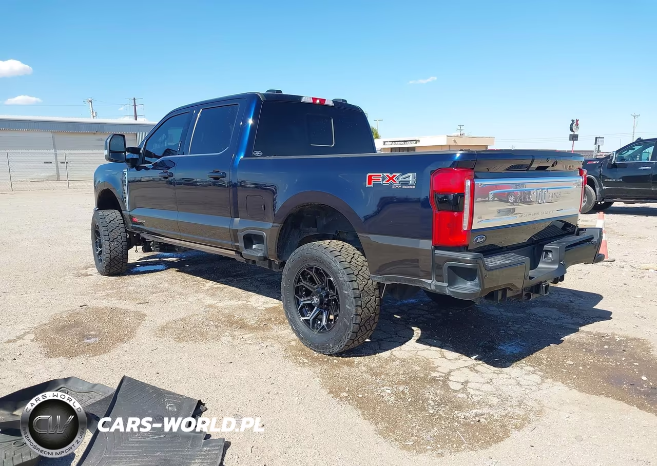 2024 Ford F-350 King Ranch VIN:1FT8W3BM6REF49415 - 3