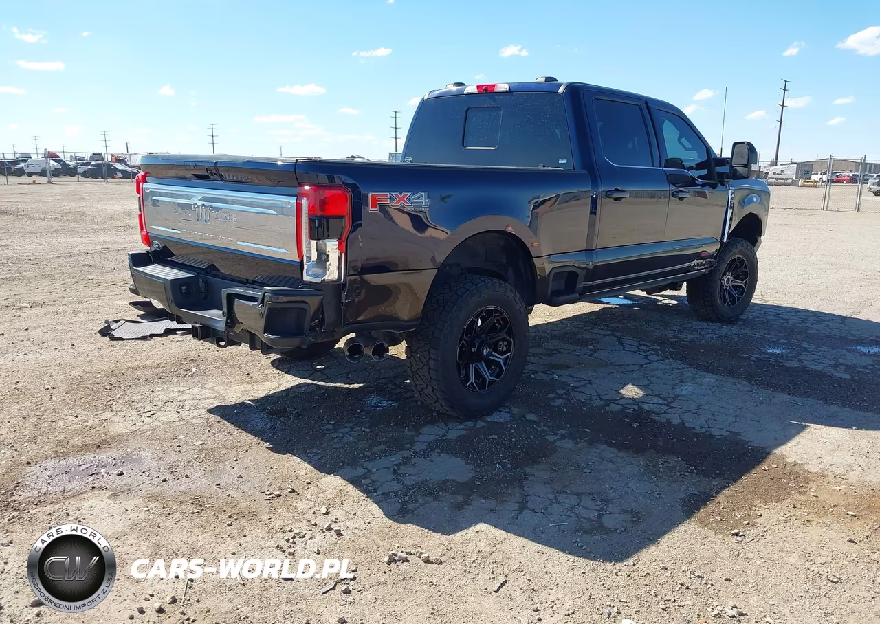 2024 Ford F-350 King Ranch VIN:1FT8W3BM6REF49415 - 4