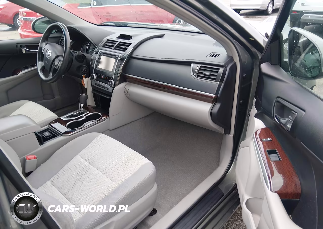 2013 Toyota Camry Xle VIN:4T1BF1FK2DU686428 - 5