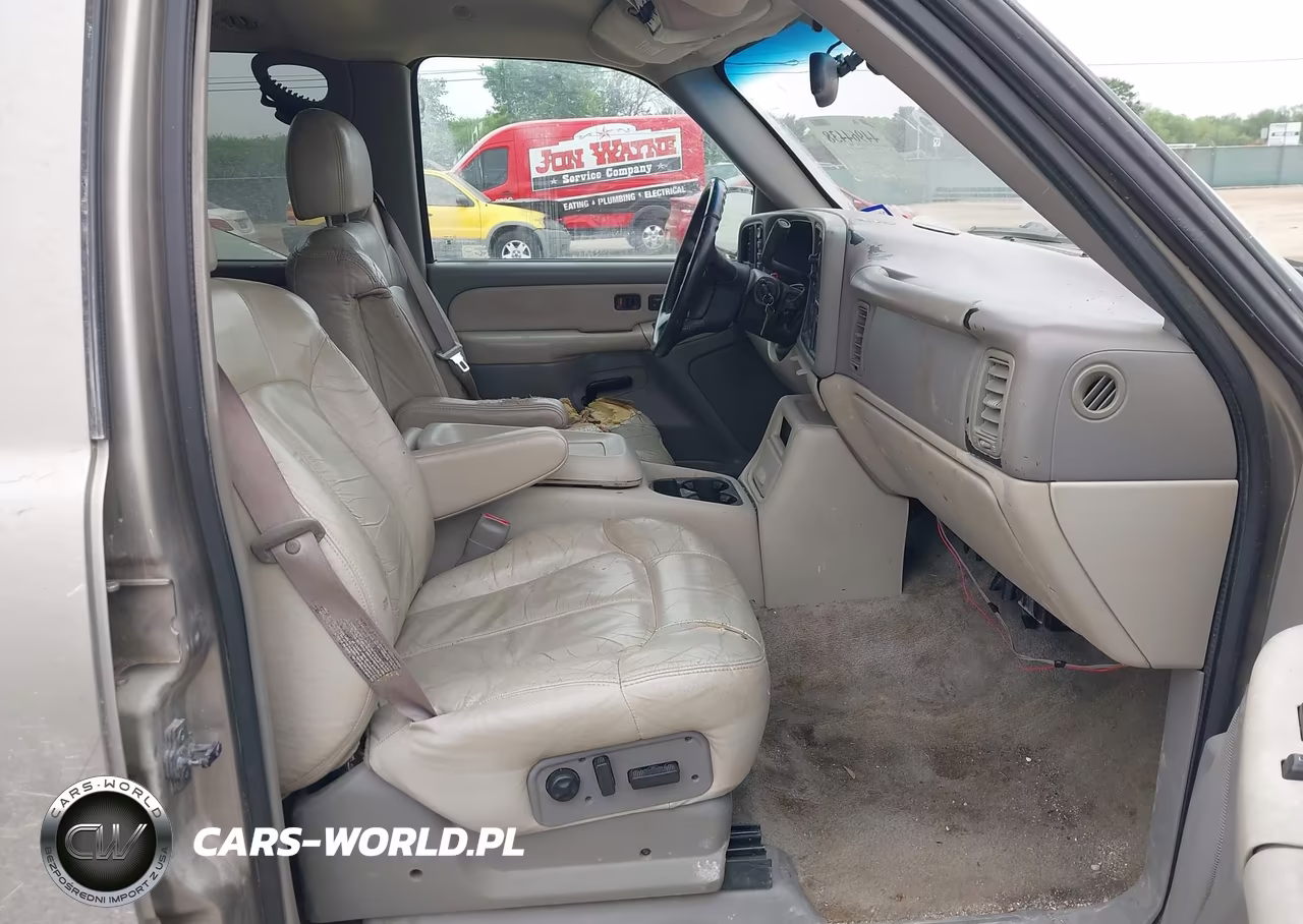 2000 Chevrolet Suburban 2500 Lt VIN:3GNGK26UXYG174073 - 5