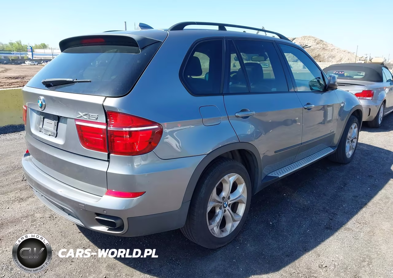 2011 BMW X5 xDrive50I VIN:5UXZV8C50BL421294 - 4