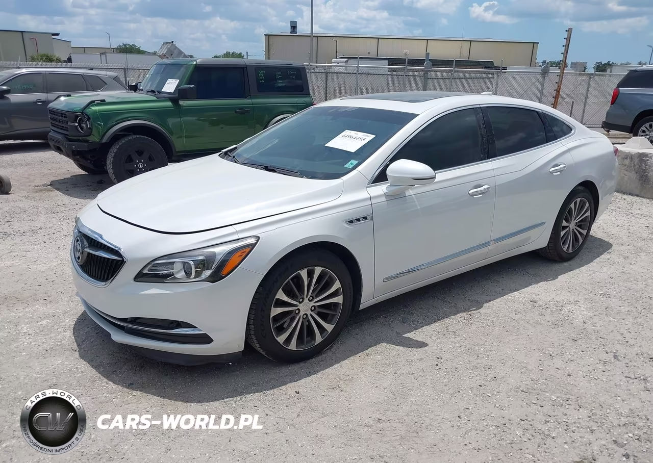 2017 Buick Lacrosse Essence VIN:1G4ZP5SS3HU192612 - 2