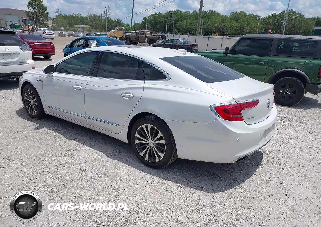 2017 Buick Lacrosse Essence VIN:1G4ZP5SS3HU192612 - 3
