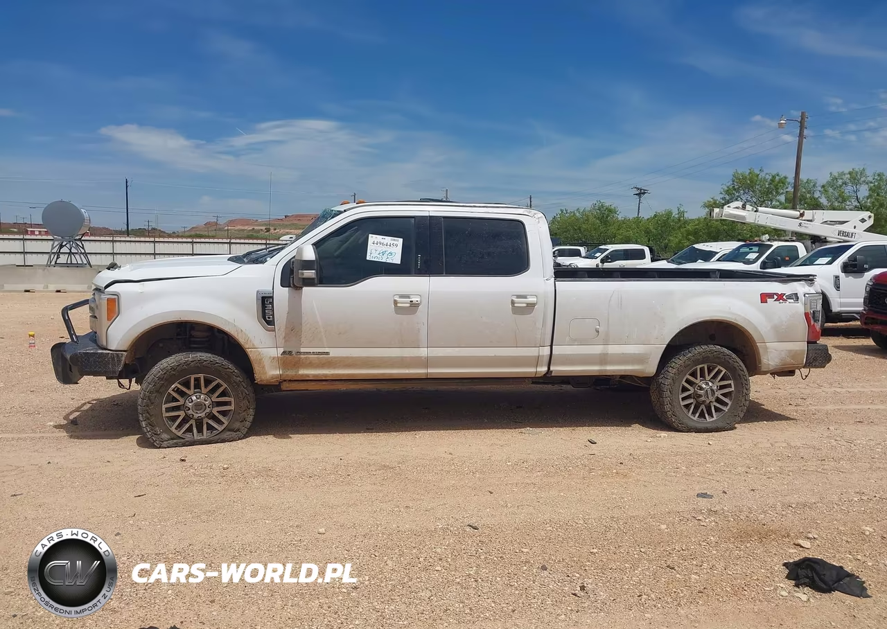 2018 Ford F-350 Lariat VIN:1FT8W3BT0JEC06787 - 17