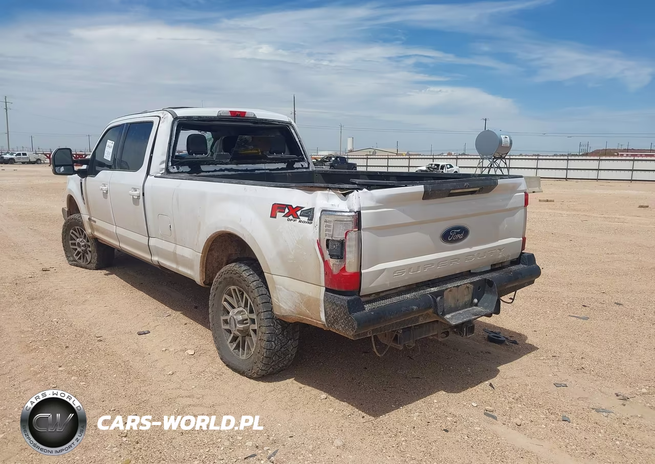 2018 Ford F-350 Lariat VIN:1FT8W3BT0JEC06787 - 3