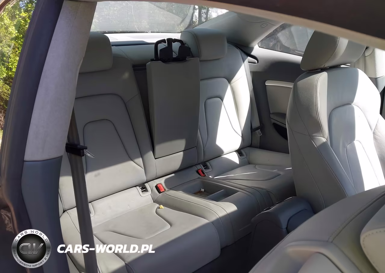 2014 Audi A5 2.0T Premium VIN:WAULFAFRXEA039605 - 8